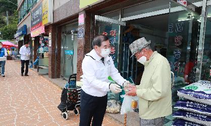 80년 오월 민주화운동 계승을 위한 주먹밥 나눔