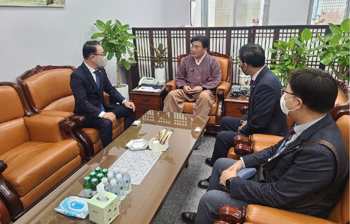 전국 도서지역 기초의원 협의회 국회방문(소병훈 농림축산식품해양수산 위원장) 첨부이미지 : 1669193083493-2.jpg