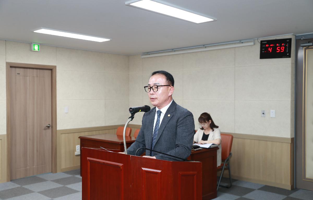 제323회 임시회 (읍면정보고) & 9월중 의원간담회 첨부이미지 : AC4I4131.JPG