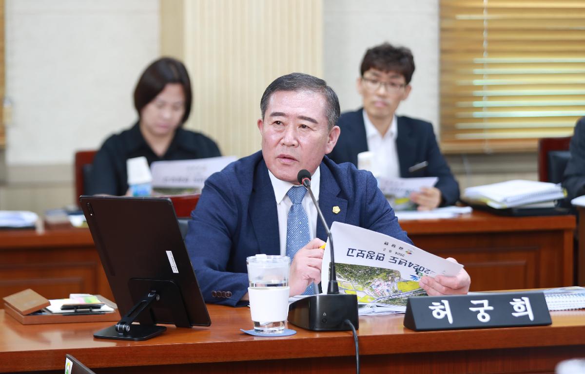 제323회 임시회 (읍면정보고) 첨부이미지 : AC4I3751.JPG