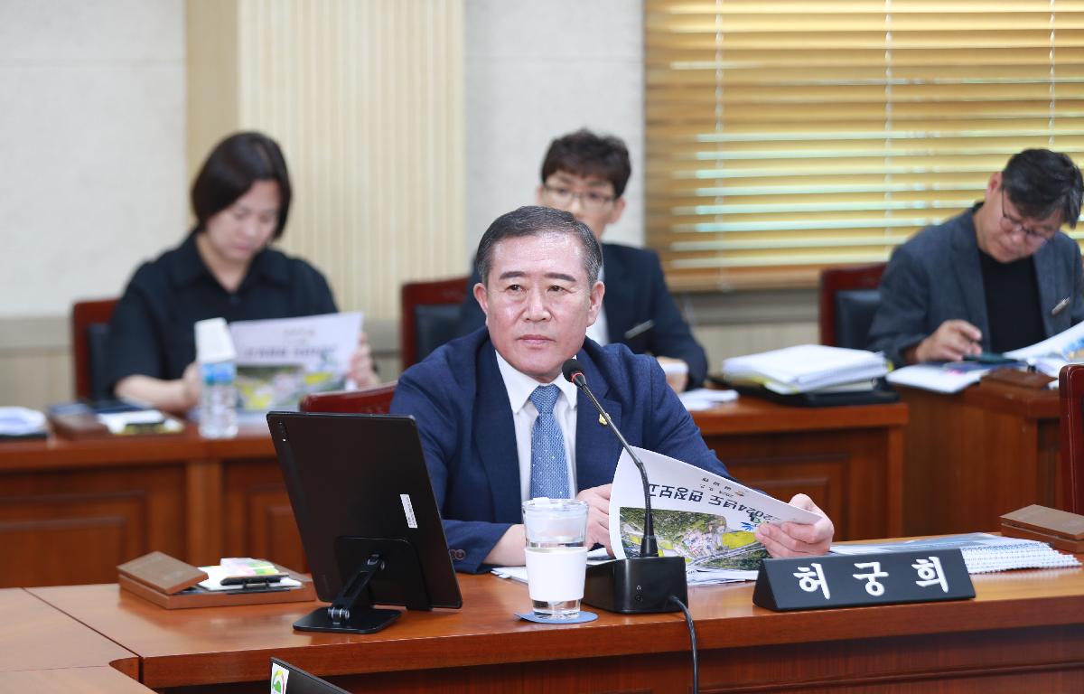 제323회 임시회 (읍면정보고) 첨부이미지 : AC4I3760.JPG