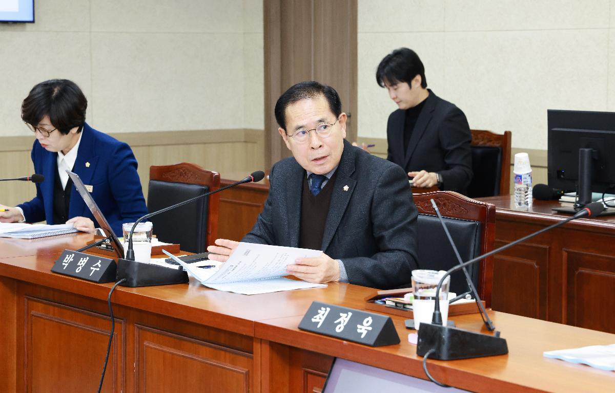 제335회 임시회     첨부이미지 : 1U7A3116.JPG