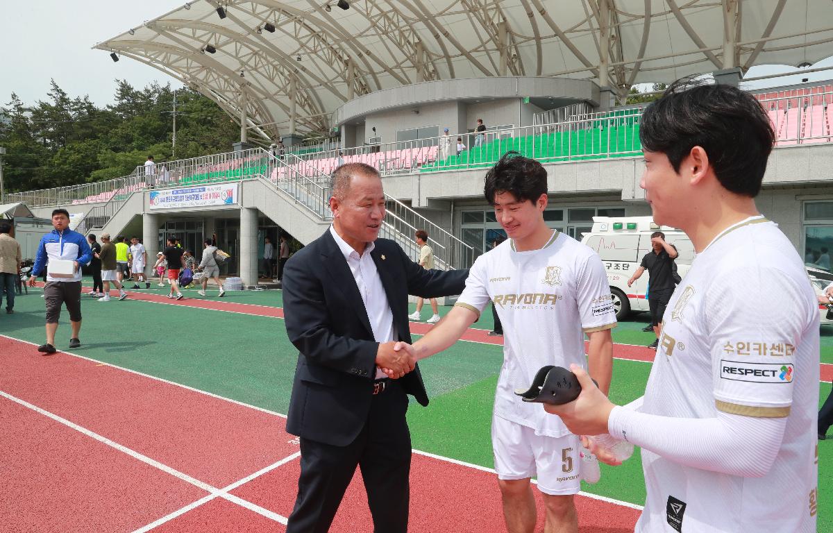 제24회 완도축구협회장기 친선 축구대회 및 회장 이취임식 첨부이미지 : AC4I6772.JPG