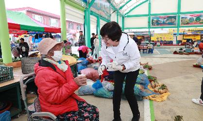 80년 오월 민주화운동 계승을 위한 주먹밥 나눔