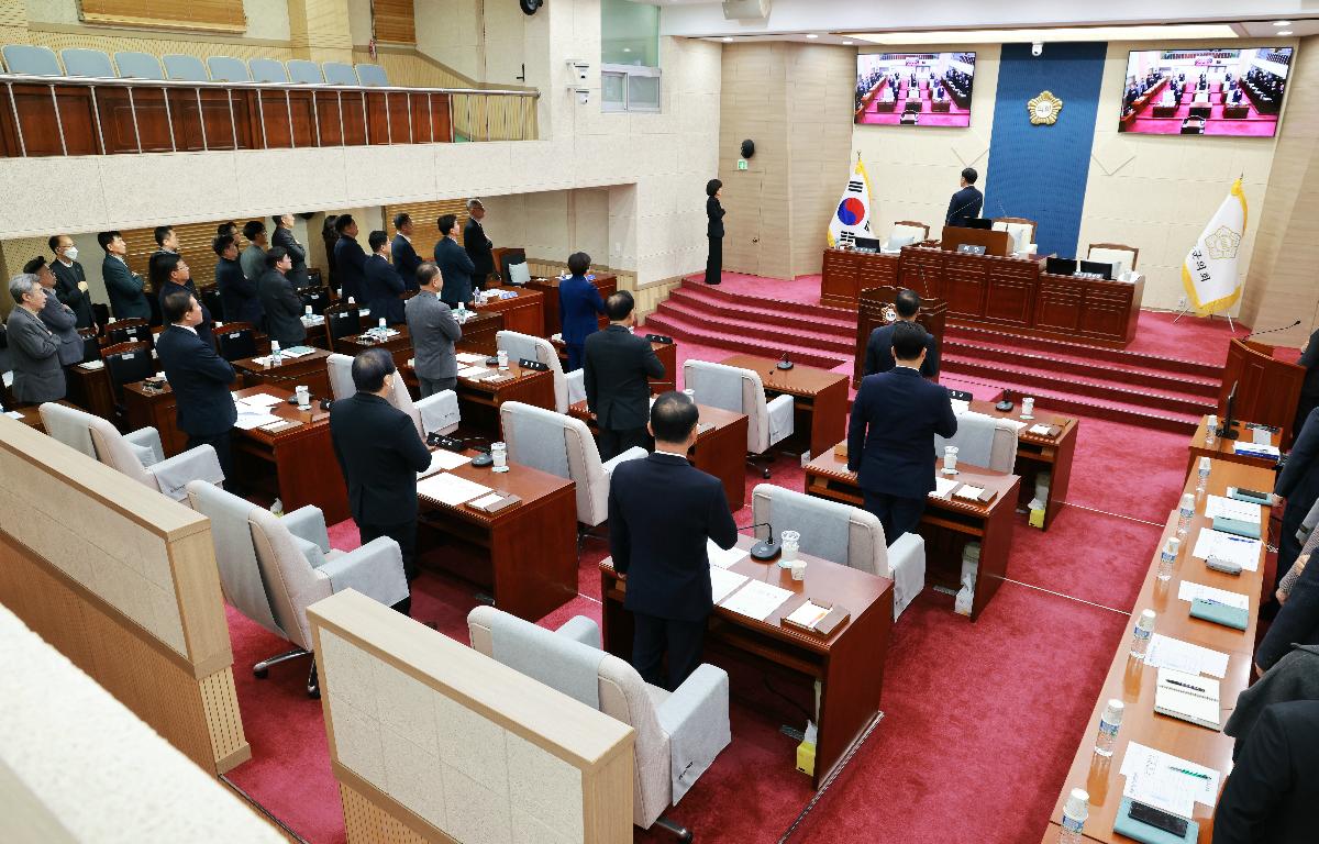 제335회 임시회 군정 주요업무 보고. 청취 첨부이미지 : 1U7A2895.JPG