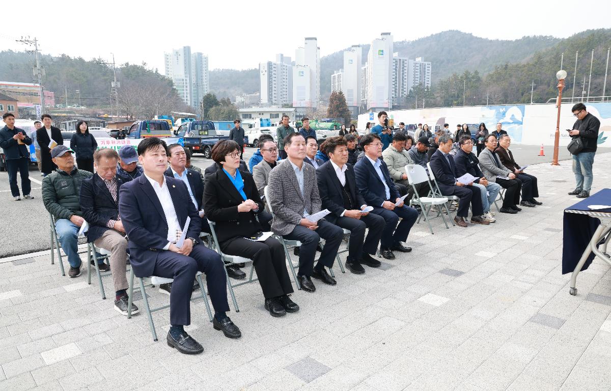 가이식 없는 종자 이식을 위한 다시마 종자 본양성 시범사업 첨부이미지 : 1U7A8051.JPG