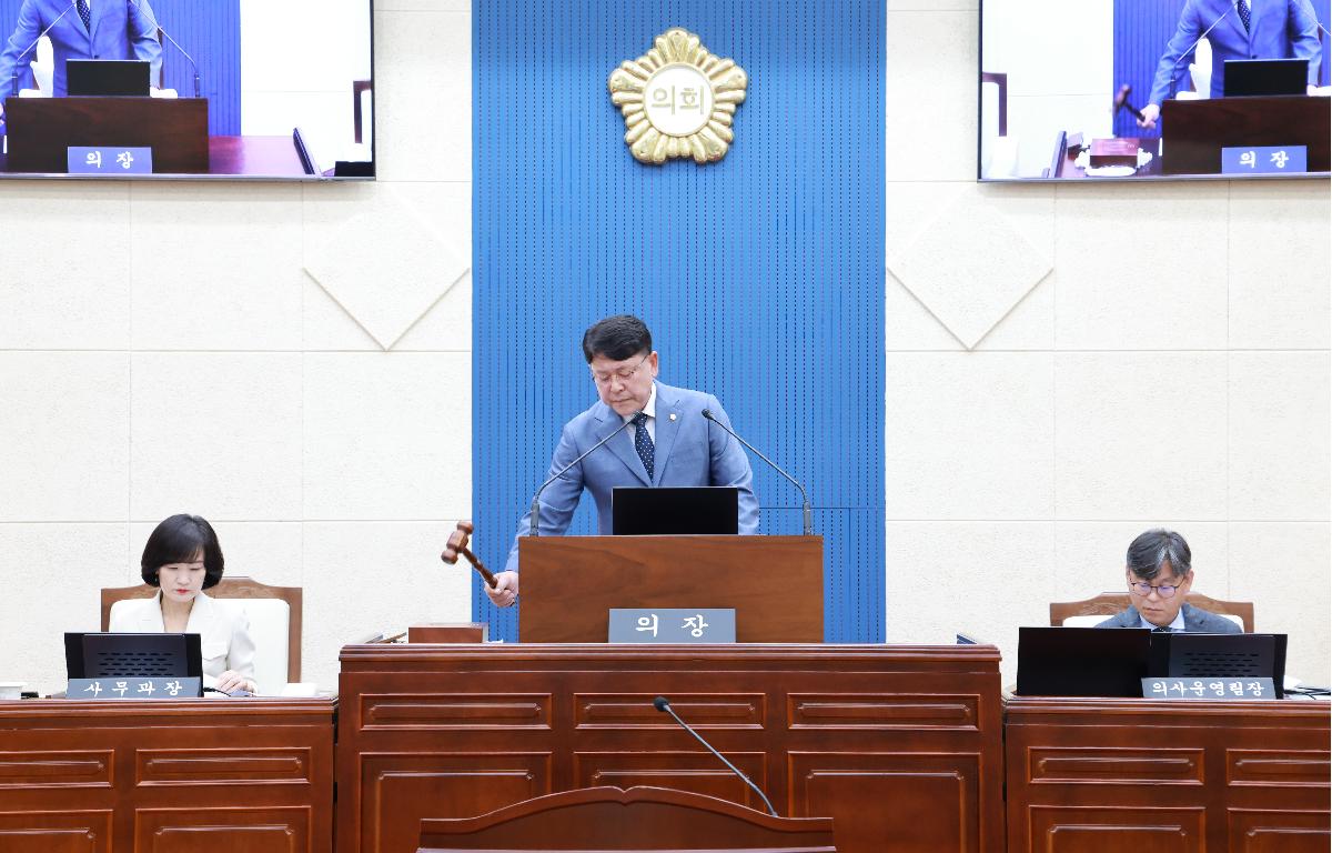 제332회 임시회 첨부이미지 : 1U7A1327.JPG