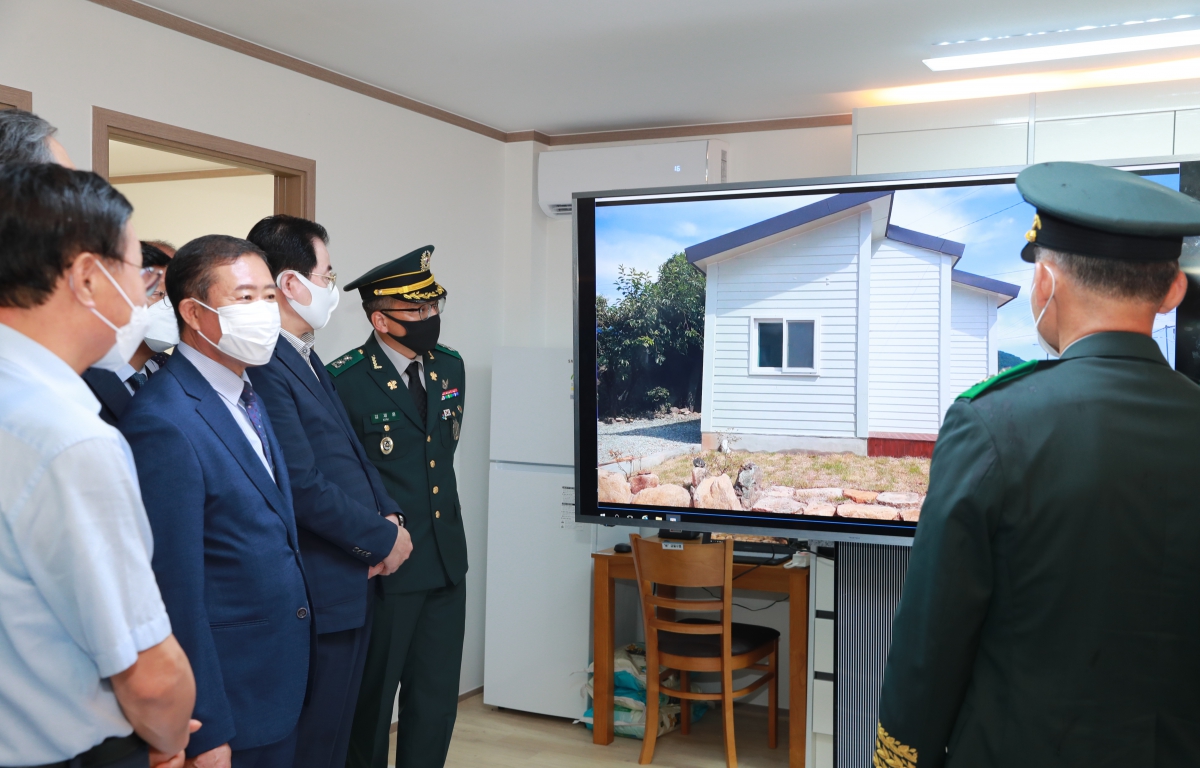 완도군 나라사랑 보금자리사업 준공식 첨부이미지 : 완도군 나라사랑 보금자리사업 준공식 (2).JPG