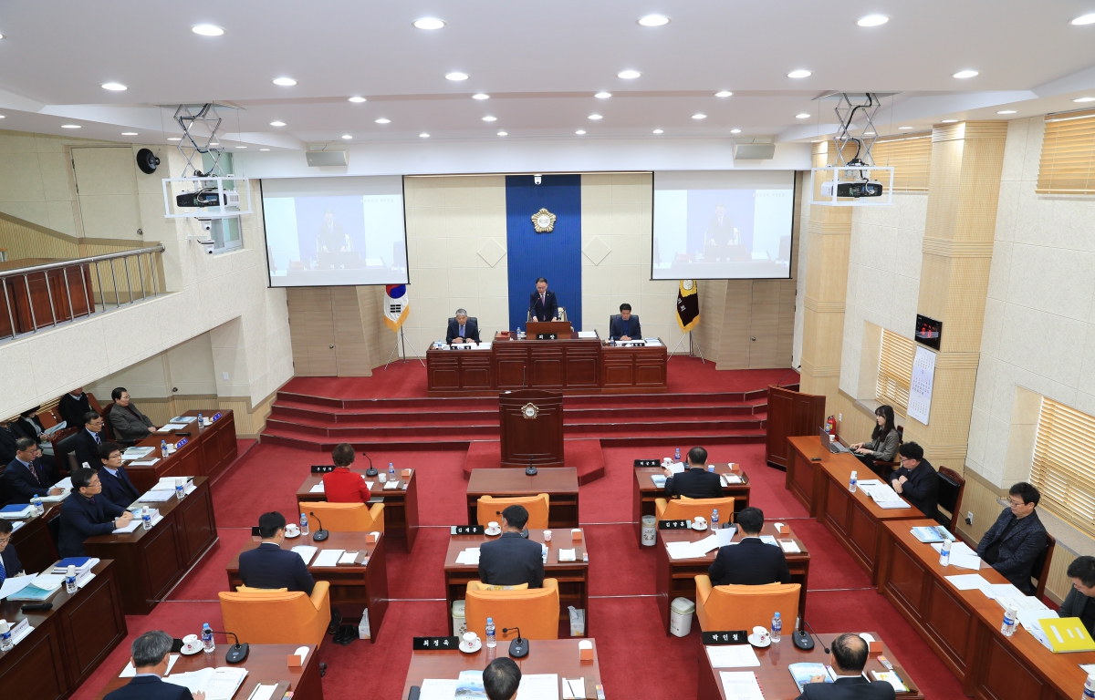 제267회 완도군의회 임시회 첨부이미지 : 20190212 제267회 임시회.JPG