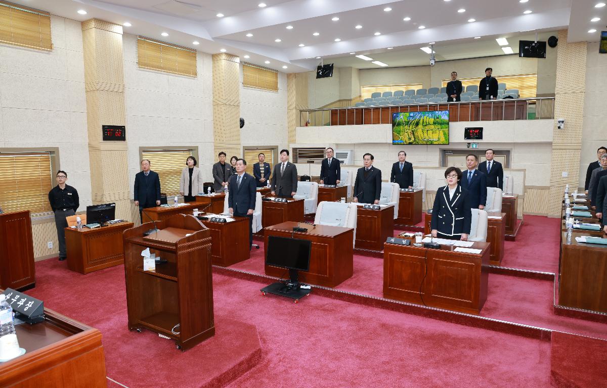 제336회 임시회(2025회계연도 결산검사위원 선임 및 부의안건 심의)    첨부이미지 : 1U7A6535.JPG