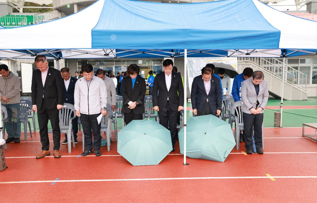 제26회 완도군수배 친선축구대회 첨부이미지 : 1U7A2469.JPG