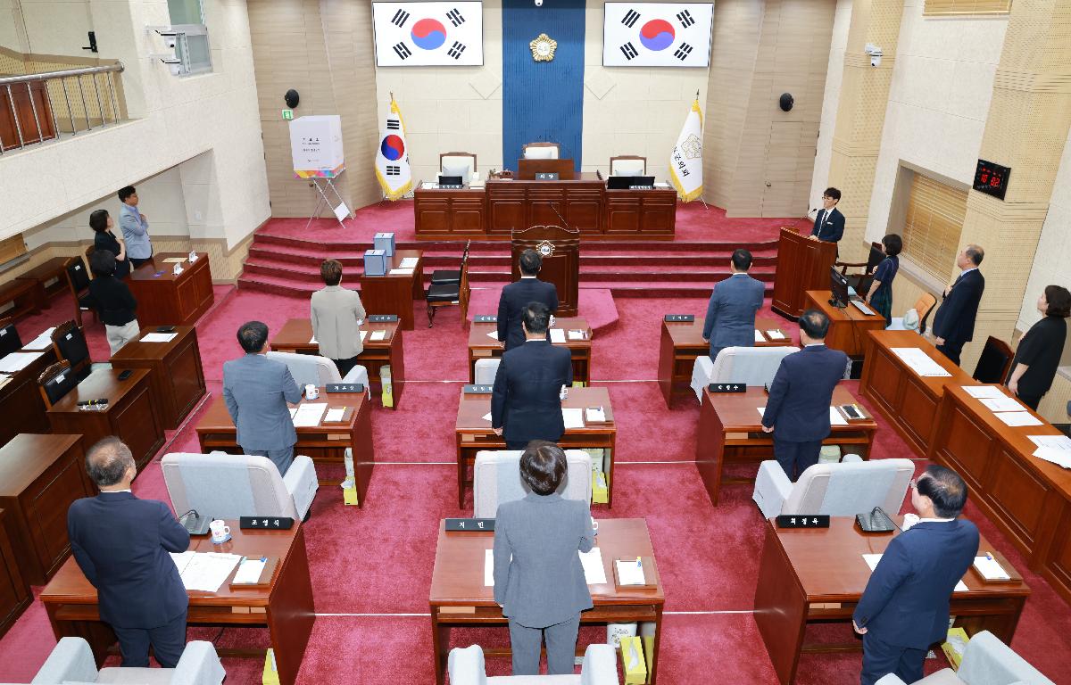 제10대 완도군의회 제338회 임시회 (전반기 원 구성) 첨부이미지 : 1U7A1727.JPG