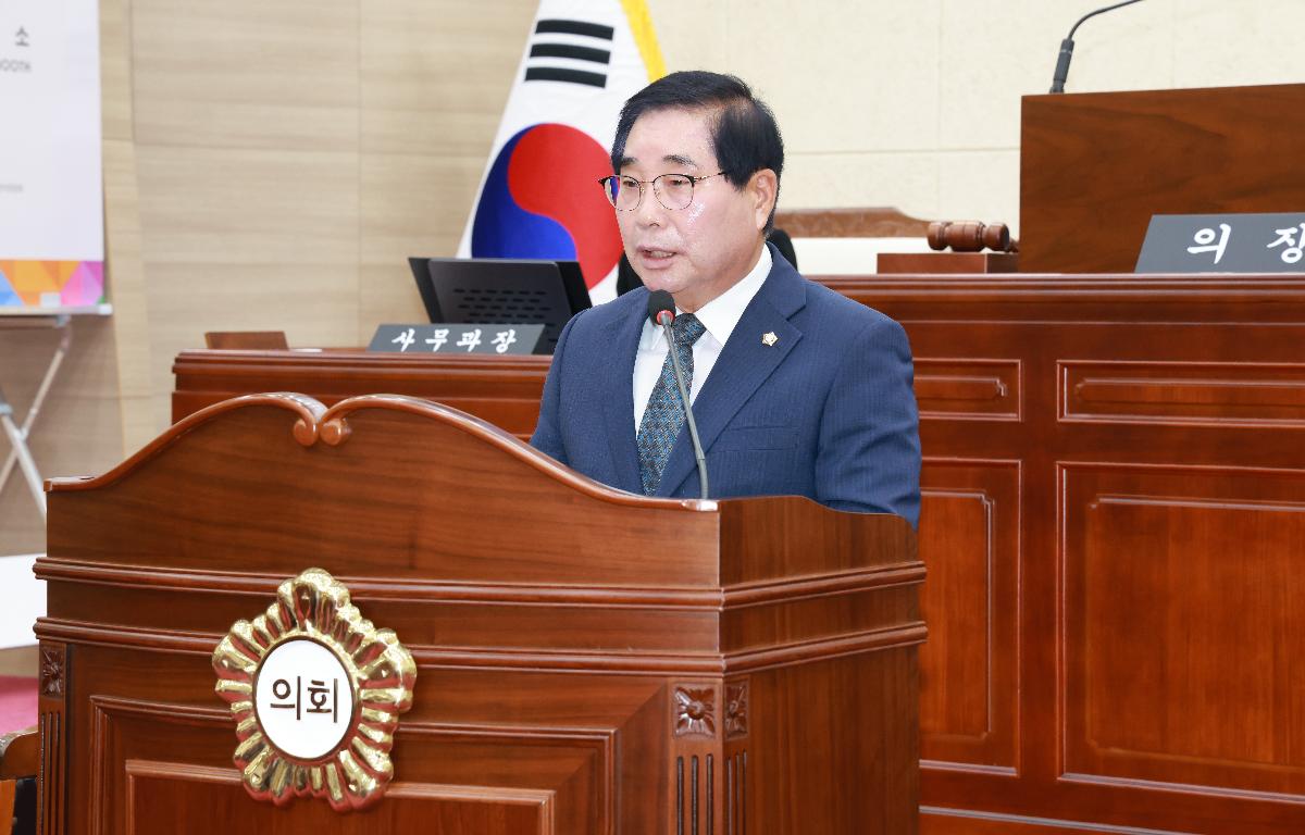 제10대 완도군의회 제338회 임시회 (전반기 원 구성) 첨부이미지 : 1U7A2016.JPG