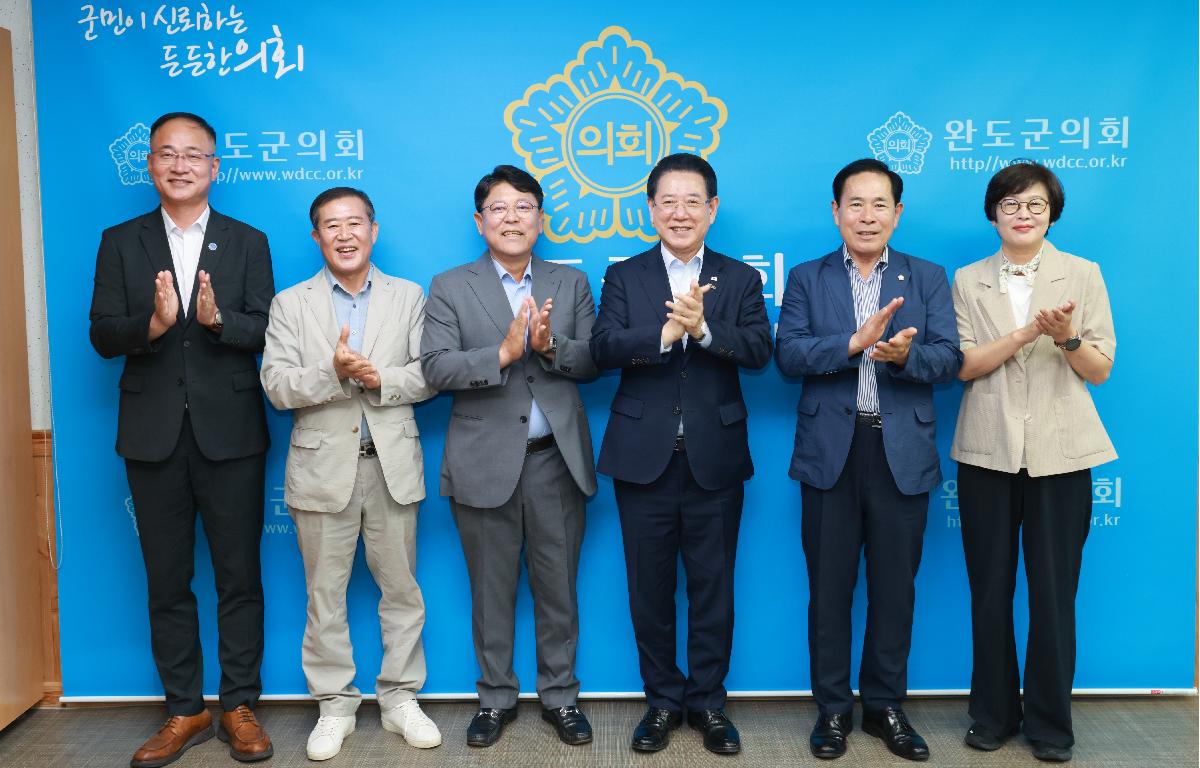 전라남도지사 완도군의회 방문 첨부이미지 : 1U7A1111.JPG
